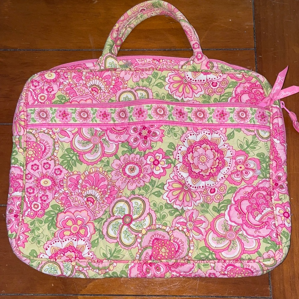Vera Bradley Laptop Case in Pink Pinwheel